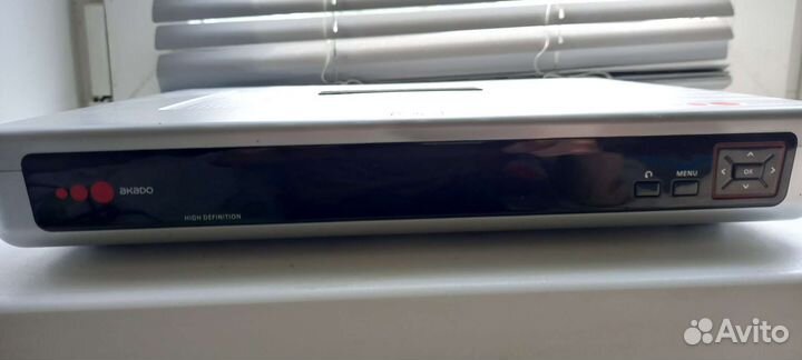 Тв приставка akado