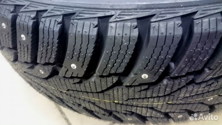 Nexen Winguard WinSpike WH62 215/55 R17 98T