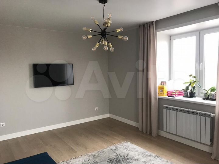 2-к. квартира, 58 м², 6/6 эт.