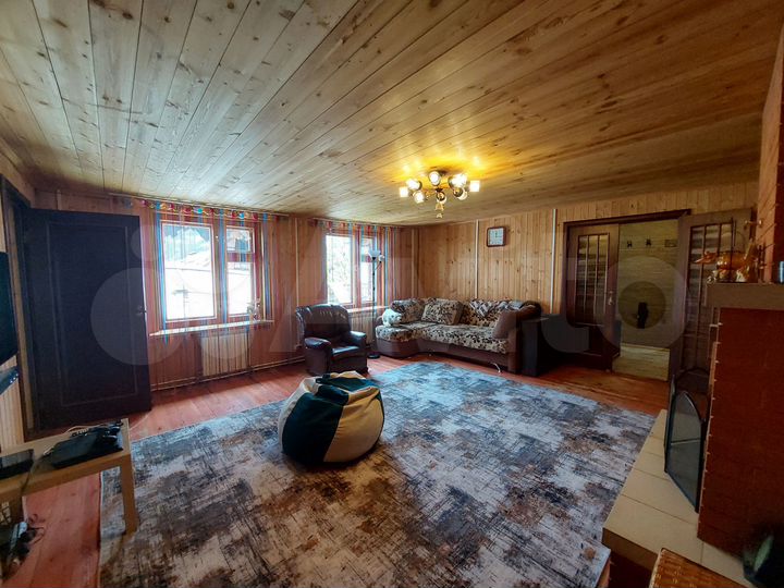 Дом 155 м² на участке 15 сот.