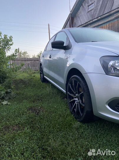 Volkswagen Polo 1.6 МТ, 2013, 108 000 км