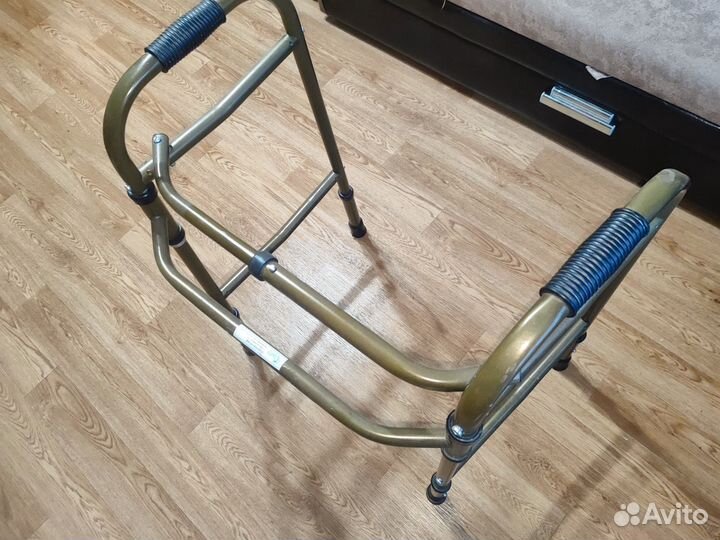 Ходунки для взрослых