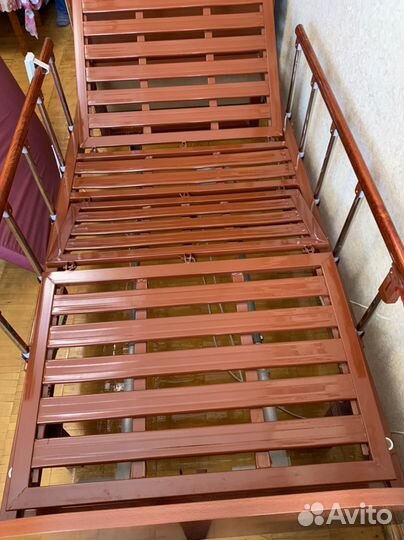 Кровать медицинская