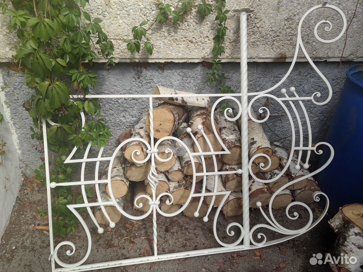 Декоративная решетка-поручень