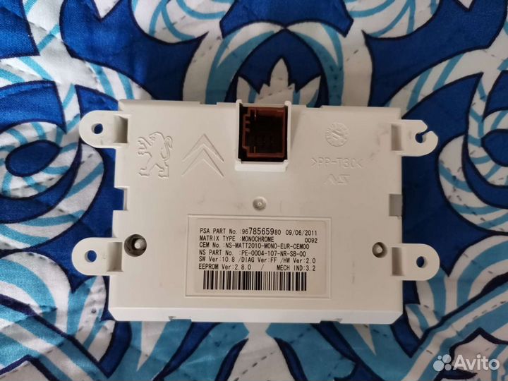 Автомобильный монохромный дисплей Peugeot/Сitroen