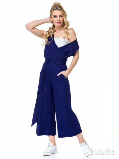 Комбинезон женский