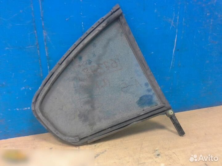 Стекло двери задней левой Skoda Octavia (A5 1Z) 20