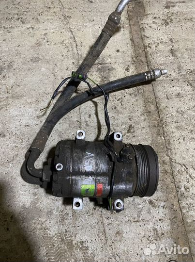 Компрессор кондиционера Ауди А8 Д2 4.2