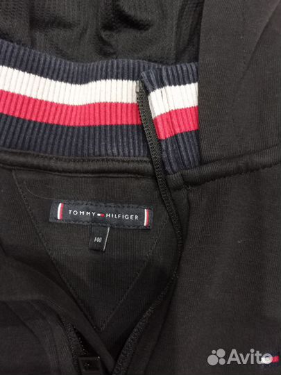 Спортивный костюм Tommy Hilfiger на мальчика