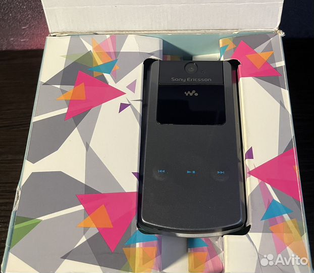 Sony Ericsson W508