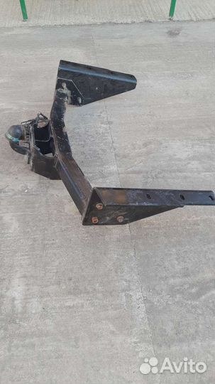 Фаркоп на Додж Нитро