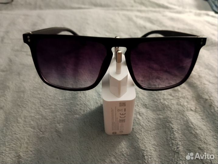 Солнцезащитные очки