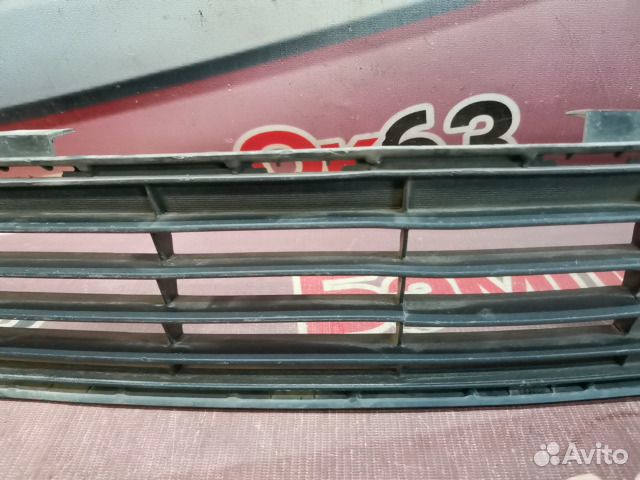 Решетка бампера передний Toyota Camry