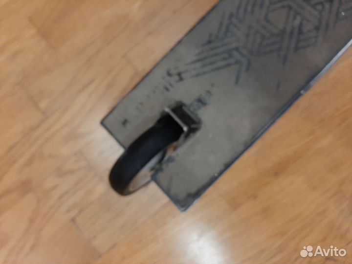 Трюковой самокат tech team shredder