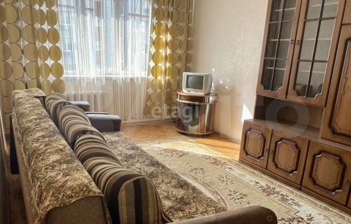 2-к. квартира, 52 м², 5/10 эт.