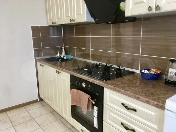 1-к. квартира, 37 м², 9/9 эт.