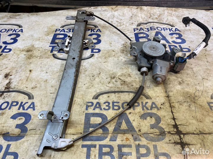 Стеклоподъемник передний правый Альмера 3 G15