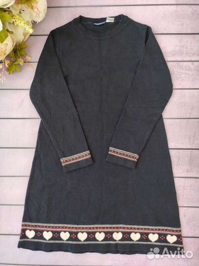 Одежда для девочки,платья,кофты.р.110-116