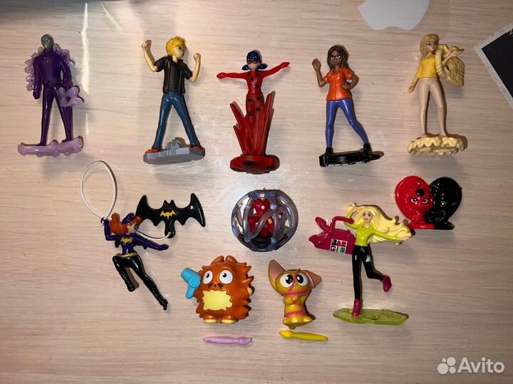 Игрушки kinder + фигурки