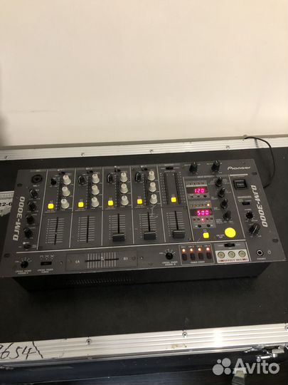DJ пульт Pioneer DJM 3000