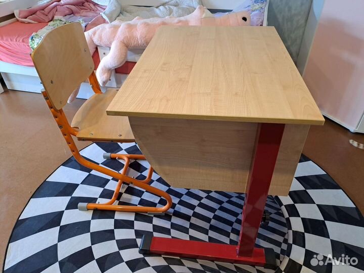 Парта и стул растущие