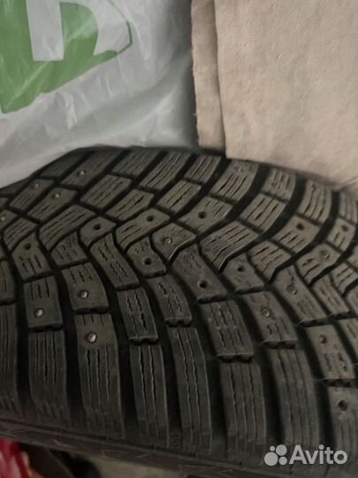 Continental Conti4x4IceContact 215/55 R17