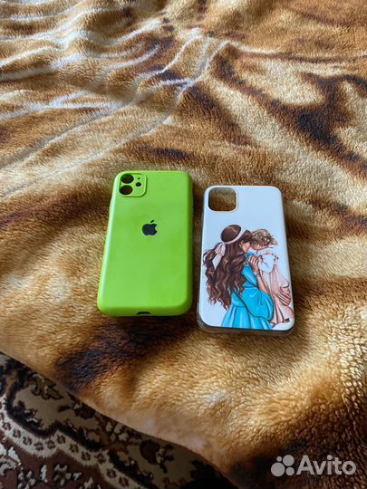 Чехол на iPhone 11