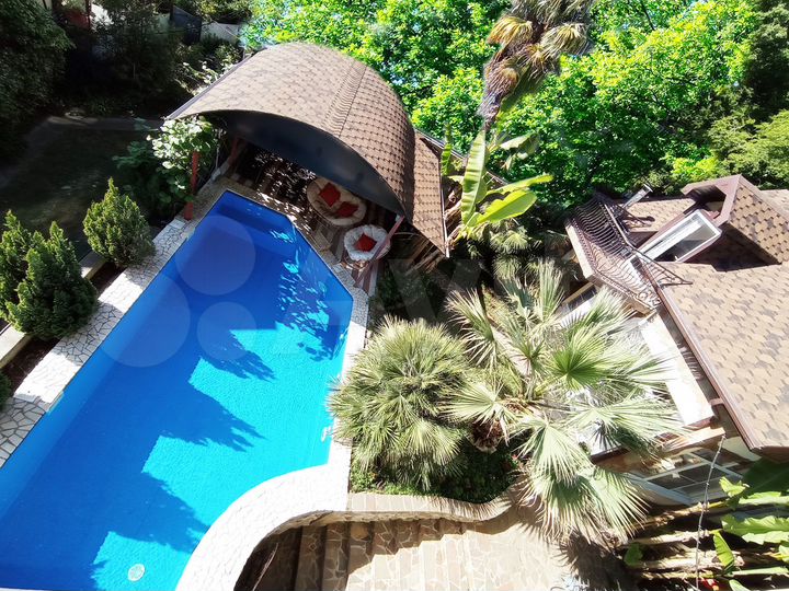 Дом 83 м² на участке 6 сот.