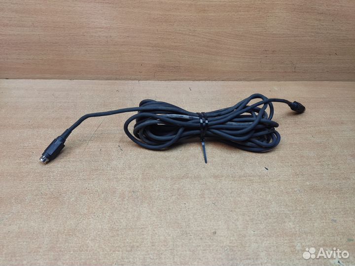 Кабель акустический, Volvo 850