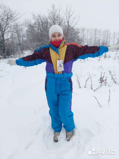 Горнолыжный комбинезон