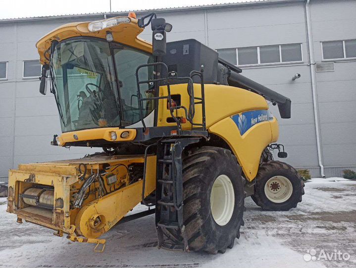 Комбайн New Holland CR, 2008
