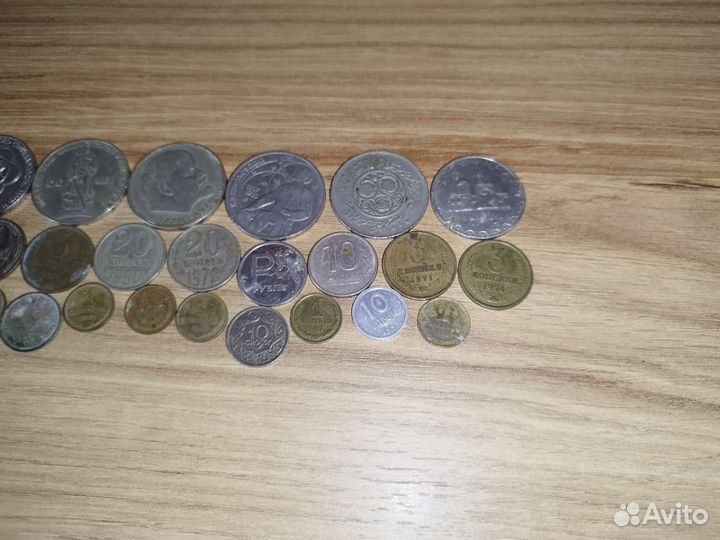 Старые и редкие купюры и монеты