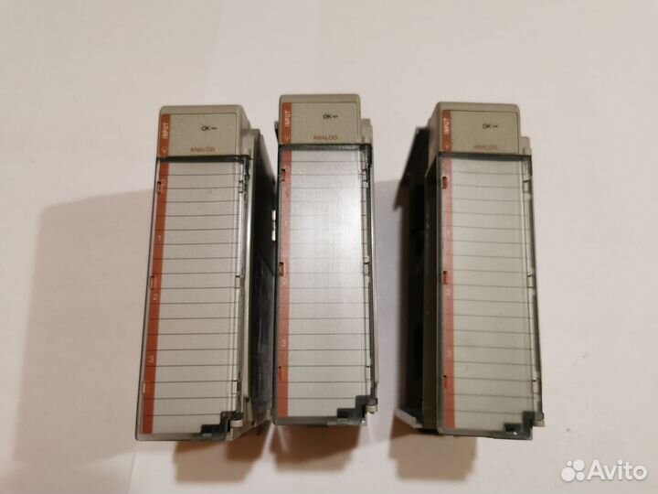 Allen-Bradley 1769 IF4, SER B