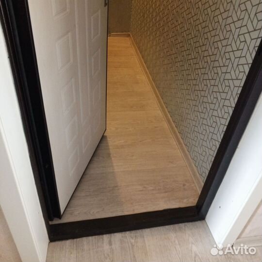 Дверь входная правая