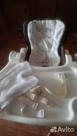 Стульчик для кормления happy baby