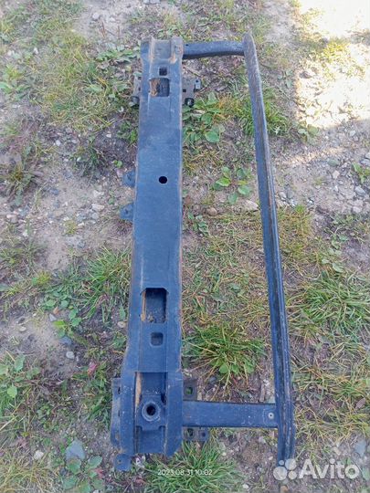 Усилитель бампера volkswagen passat b8