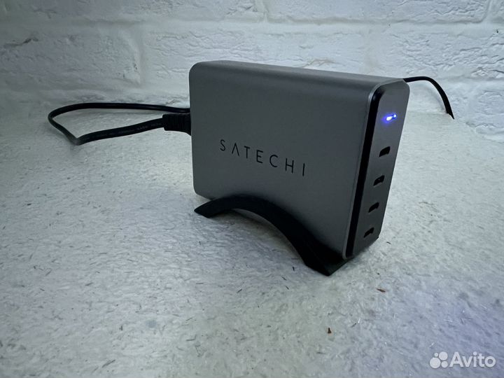 Сетевое з/у Satechi (165w)