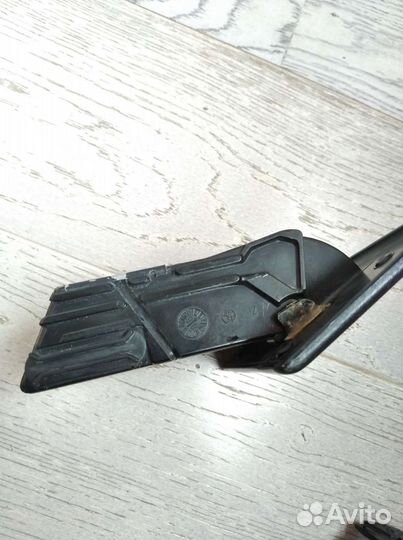 Остатки пластика салон Пассат Б3