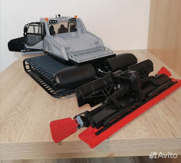 Bruder 02545 Ратрак