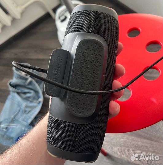 Колонка jbl charge 3