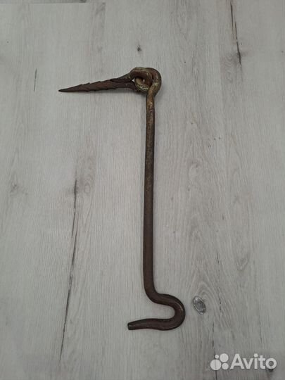 Старинные кованные вещи