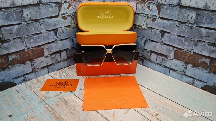 Солнцезащитные очки женские hermes