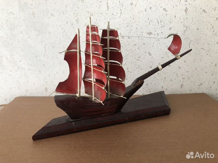 Модель парусника СССР