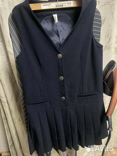 Одежда для школы на девочек новая и б/у