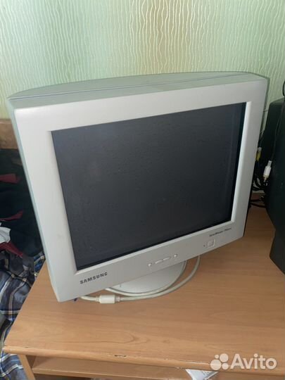 Монитор samsung syncmaster 755DFX
