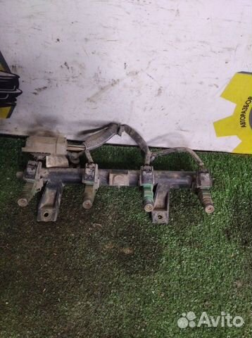 Топливная рампа Peugeot Partner KFW 2006