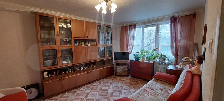 2-к. квартира, 46 м², 3/5 эт.