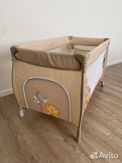 Манеж - кровать на колесах