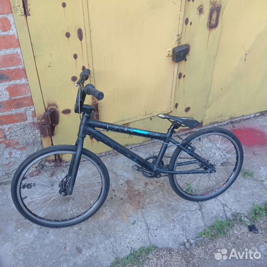 Велосипед BMX race Redline expert