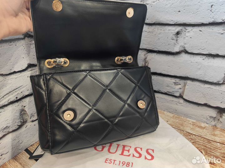 Сумка Женская Guess чёрная с белым